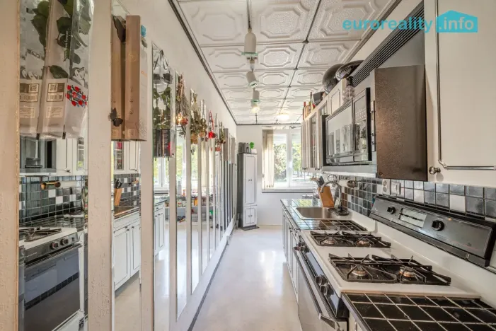 Prodej bytu 2+1, Mariánské Lázně, Tepelská, 57 m2
