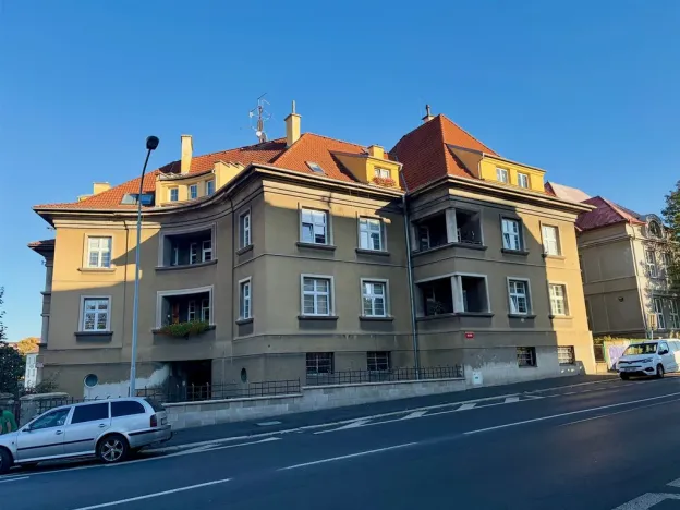 Pronájem bytu 1+kk, Cheb, Májová, 45 m2