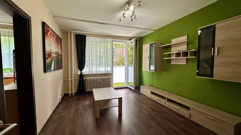 Pronájem bytu 2+1, Cheb, Palackého, 55 m2