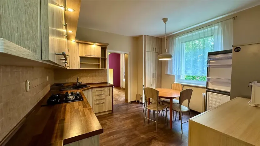 Pronájem bytu 2+1, Cheb, Palackého, 55 m2