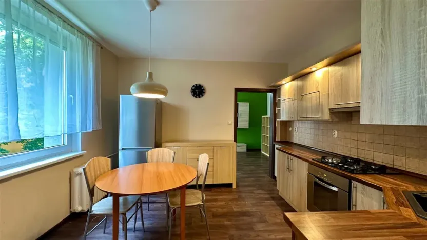 Pronájem bytu 2+1, Cheb, Palackého, 55 m2