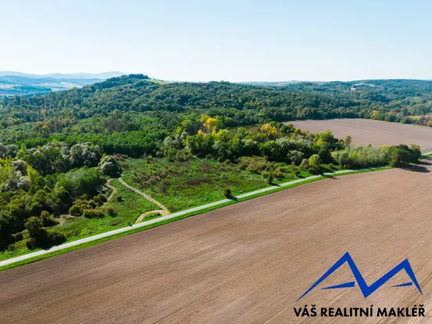 Prodej pozemku pro bydlení, Choryně, 900 m2