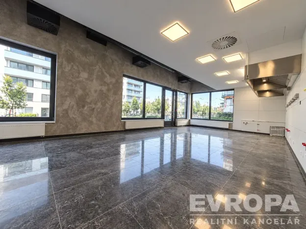 Pronájem restaurace, Praha - Hloubětín, Laponská, 82 m2