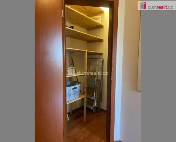 Pronájem bytu 1+kk, Praha - Ďáblice, Hořínecká, 48 m2