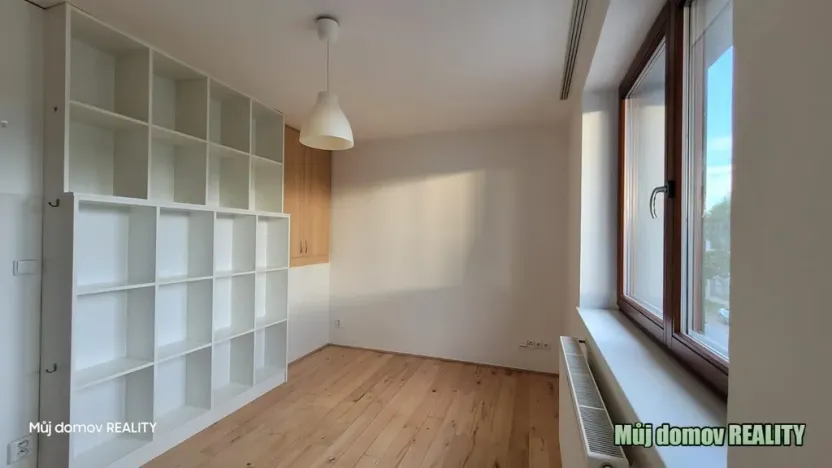 Pronájem bytu 3+kk, Praha - Kunratice, Odboje, 70 m2