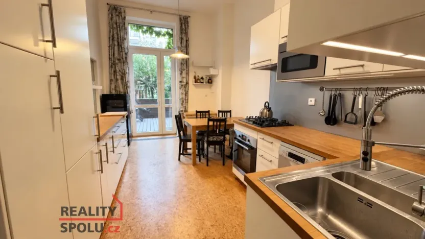 Pronájem bytu 2+1, Praha - Karlín, Vítkova, 71 m2