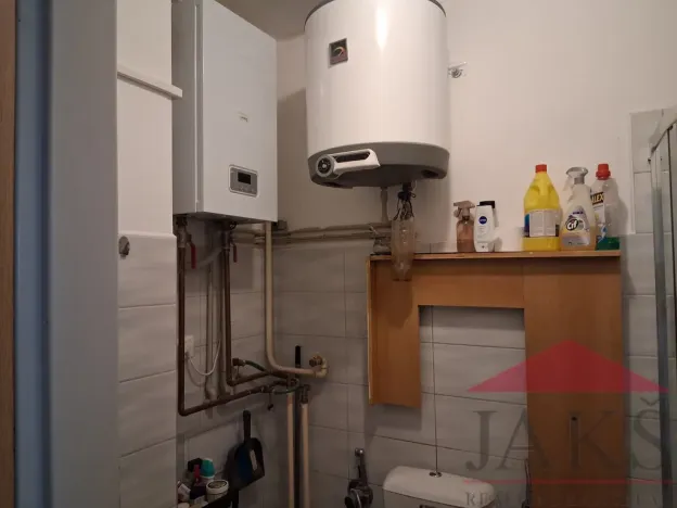 Pronájem bytu 2+kk, Telč - Telč-Staré Město, Komenského, 41 m2