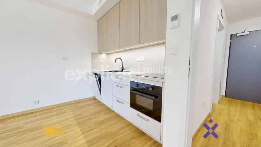 Pronájem bytu 1+kk, Uherský Brod, Sídl. Olšava, 33 m2