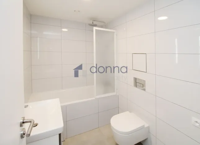 Prodej bytu 1+kk, Praha, Šiklové, 39 m2