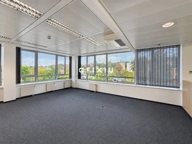 Pronájem kanceláře, Praha - Dejvice, Evropská, 281 m2