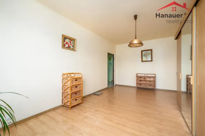 Prodej bytu 2+1, Děčín - Děčín VI-Letná, Školní, 63 m2