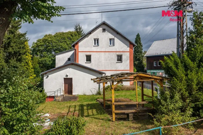 Prodej rodinného domu, Arnoltice, 346 m2
