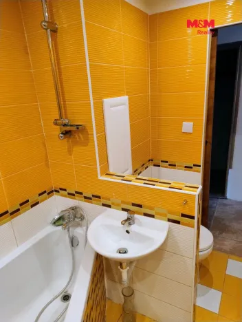 Pronájem bytu 3+1, Děčín - Děčín IX-Bynov, Nálepkova, 63 m2