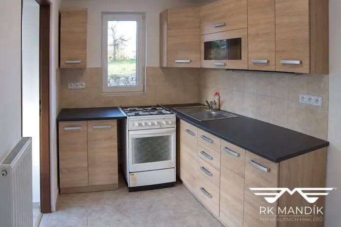 Prodej chaty, Babice, Na Bahýnkách, 121 m2