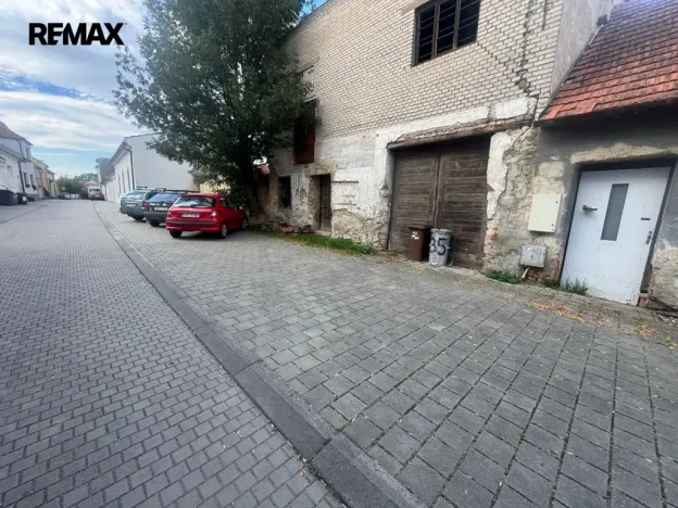 Prodej komerčního pozemku, Uherský Ostroh, 1105 m2