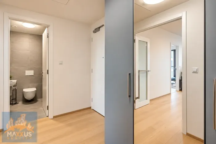 Pronájem bytu 2+kk, Praha - Holešovice, Jankovcova, 60 m2