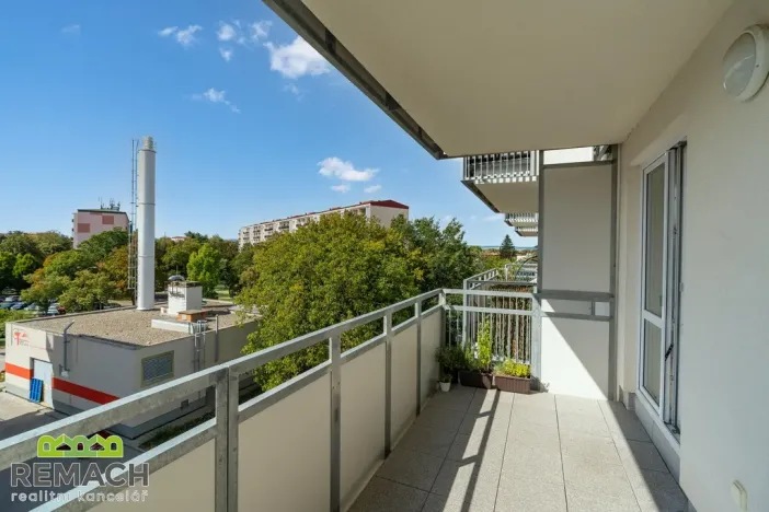 Pronájem bytu 2+kk, Uherské Hradiště, Zahrádky, 61 m2