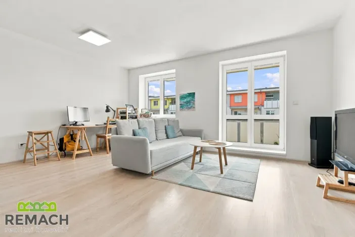 Pronájem bytu 2+kk, Uherské Hradiště, Zahrádky, 61 m2