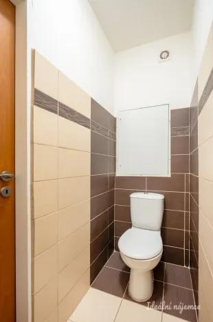 Pronájem bytu 3+kk, Praha - Michle, Přímětická, 67 m2