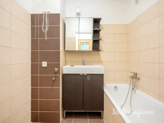 Pronájem bytu 3+kk, Praha - Michle, Přímětická, 67 m2