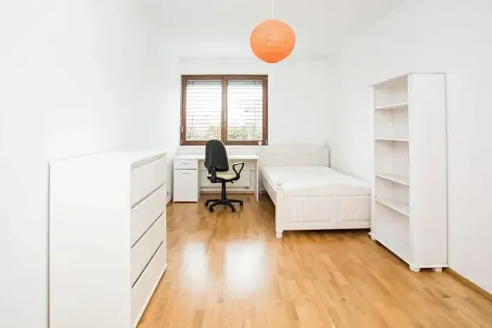 Pronájem bytu 3+kk, Praha, Pražská, 82 m2