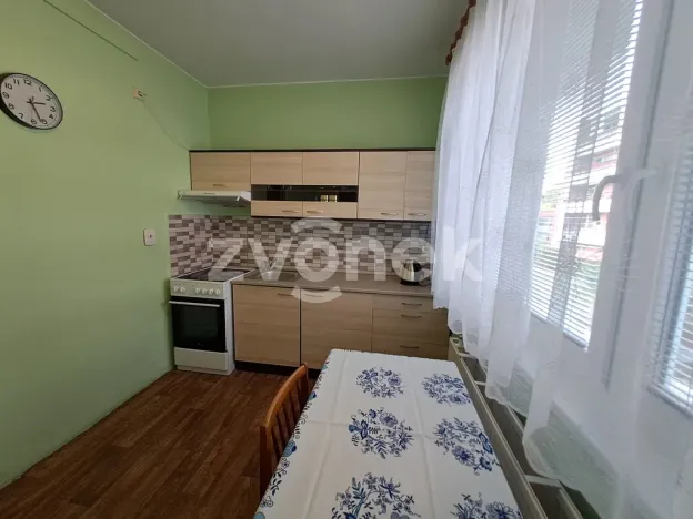 Pronájem bytu 1+1, Zlín, U Trojáku, 35 m2