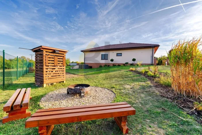 Prodej rodinného domu, Kašnice, 123 m2