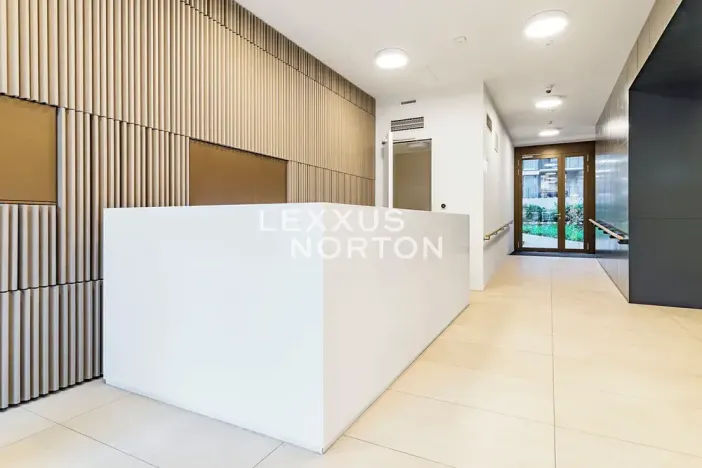Pronájem bytu 1+kk, Praha - Smíchov, Šiklové, 38 m2