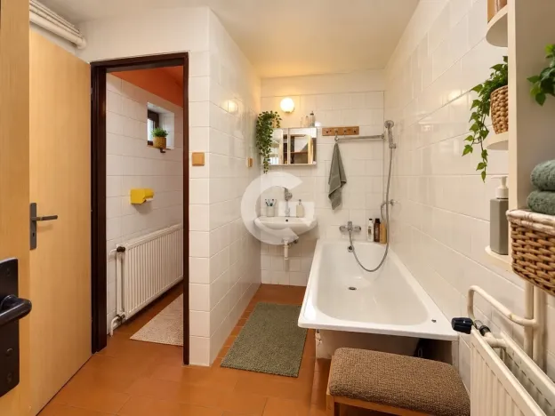 Prodej rodinného domu, Zlín - Kostelec, Květná, 220 m2