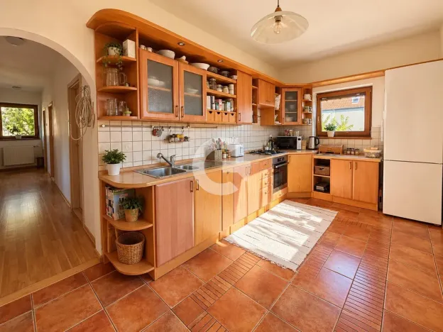 Prodej rodinného domu, Zlín - Kostelec, Květná, 220 m2