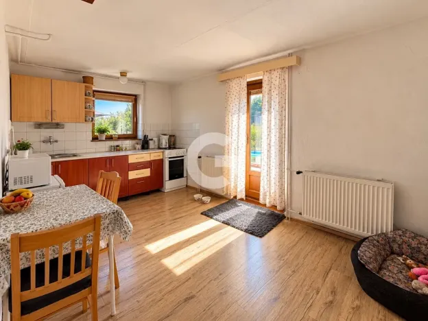 Prodej rodinného domu, Zlín - Kostelec, Květná, 220 m2