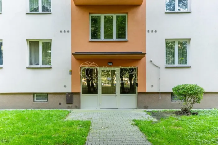 Prodej bytu 3+1, Ostrava - Poruba, Alžírská, 63 m2