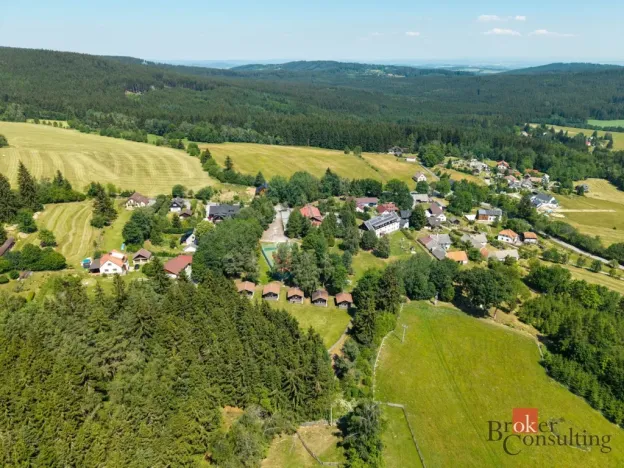 Prodej komerční nemovitosti, Vacov - Lhota nad Rohanovem, 1664 m2