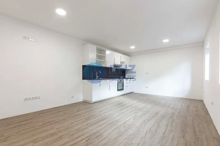 Pronájem bytu 4+kk, Hořátev, 90 m2