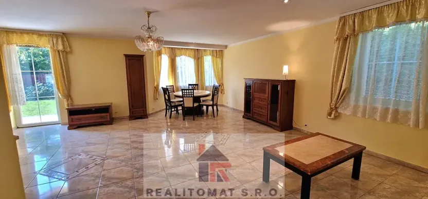Pronájem rodinného domu, Šestajovice, Ve Skále, 160 m2