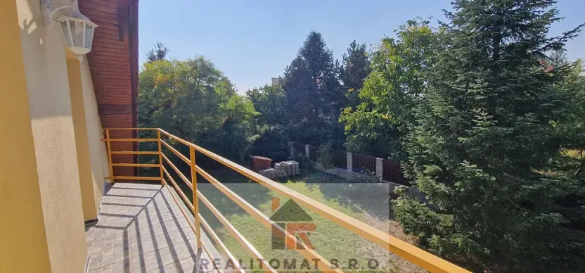 Pronájem rodinného domu, Šestajovice, Ve Skále, 160 m2