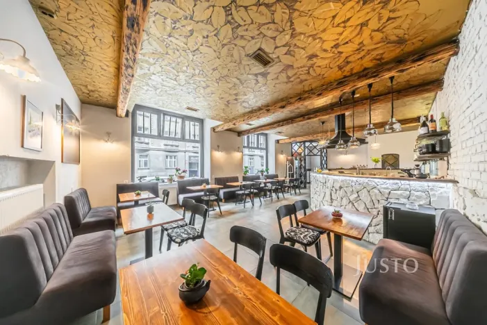 Pronájem restaurace, Praha - Bubeneč, Čs. armády, 133 m2