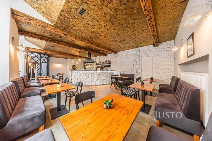 Pronájem restaurace, Praha - Bubeneč, Čs. armády, 133 m2