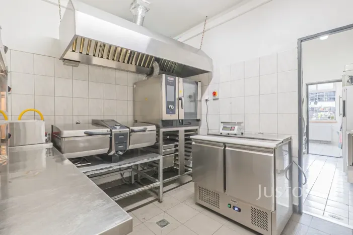 Pronájem restaurace, Praha - Bubeneč, Čs. armády, 133 m2
