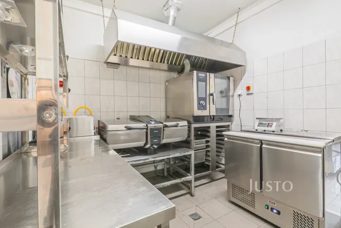 Pronájem restaurace, Praha - Bubeneč, Čs. armády, 133 m2