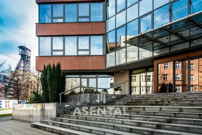 Pronájem obchodního prostoru, Ostrava - Moravská Ostrava, Nádražní, 131 m2
