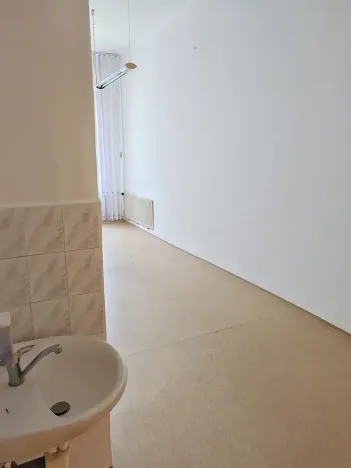 Pronájem ordinace, Jablonec nad Nisou, Liberecká, 73 m2