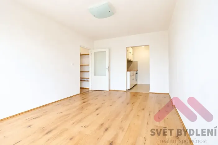Pronájem bytu 2+kk, Praha - Háje, Hekrova, 42 m2