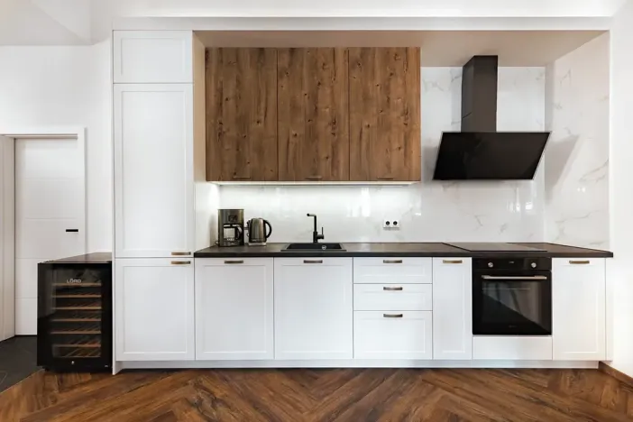 Prodej bytu 2+kk, Horní Planá, Náměstí, 47 m2