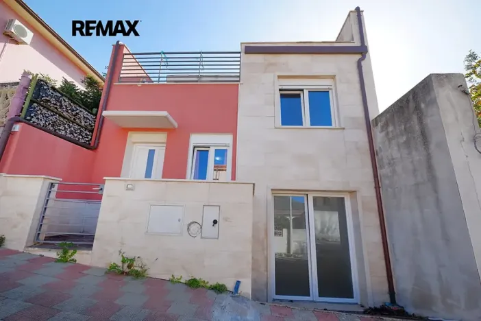Prodej rodinného domu, Teulada, Itálie, 120 m2