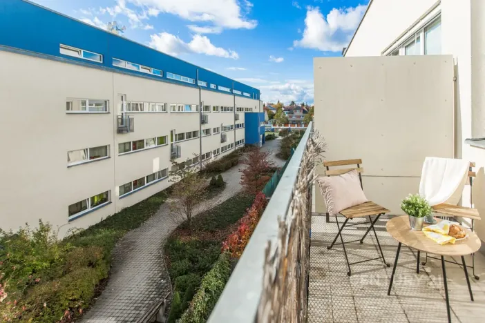 Prodej bytu 2+kk, Praha - Hostavice, U Hostavického potoka, 55 m2