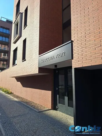 Pronájem bytu 2+kk, Praha - Karlín, Švarcova, 54 m2
