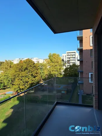 Pronájem bytu 3+kk, Praha - Karlín, Švarcova, 75 m2