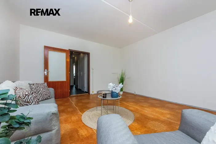 Prodej bytu 3+1, Praha - Modřany, Platónova, 73 m2