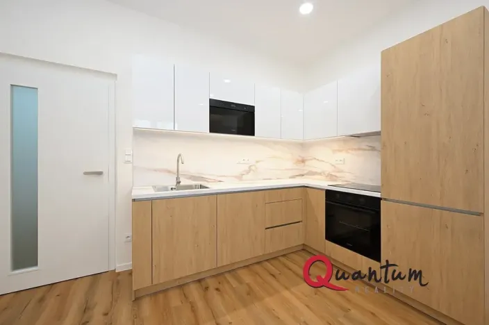 Pronájem bytu 2+kk, Praha - Žižkov, Zelenky-Hajského, 40 m2